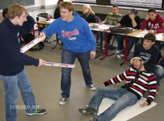Der Kampf zwischen den Familien Montagues und Capulets Der Kampf zwischen den Familien Montagues und Capulets